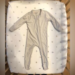 Kyte Baby Zippered Footie in Ecru